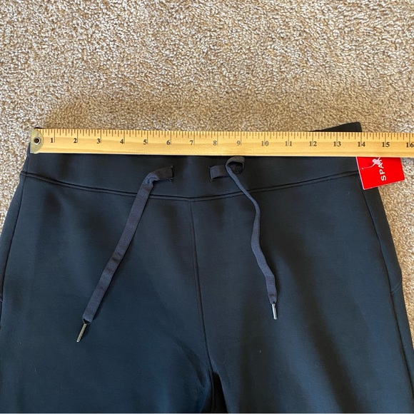 NWT Spanx AirEssentials Cropped Wide Leg Pant in Very Black Sz L - Picture 12 of 14